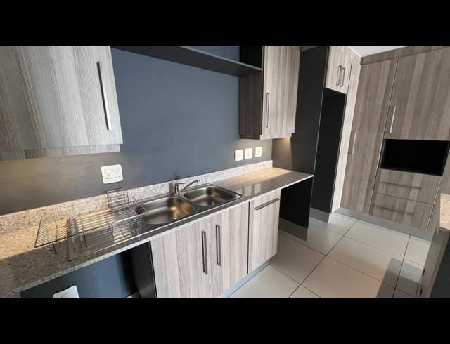 2 bed property to rent in EDENBURG